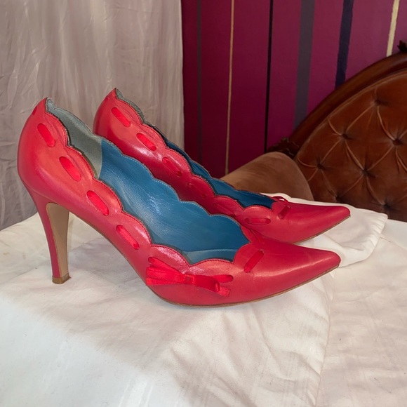 Marc Jacobs Pointed Toe Pumps, Size 8.5 - Picture 2 of 7